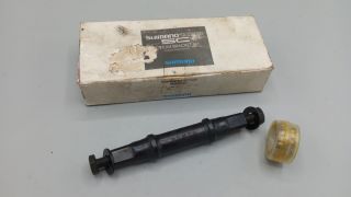 axe de pédalier shimano 105 113 mm