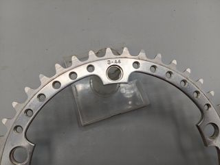 Sugino ? Sakae ? - 44 dents BCD 144 - Plateau
