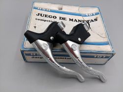 Perforated brake levers for vintage road bikes