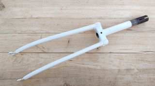 Neuve ! 550A - Fourche Peugeot