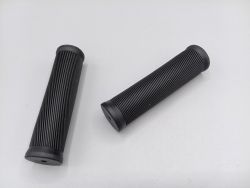 Black handles for vintage bicycles ø 22 mm - 125mm