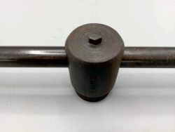 VAR 22/1 key for bottom bracket screw and dust cap 16 mm 5 mm Allen