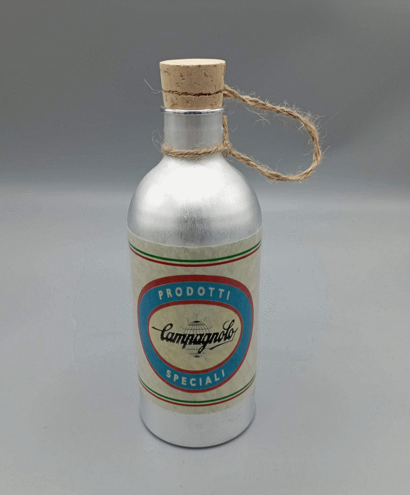 campagnolo-vintage-water-bottle-cyclist-bike-bicycle